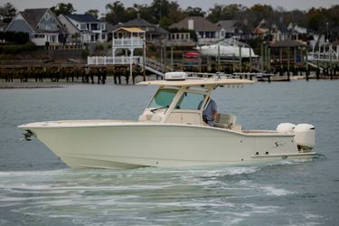 32' Scout 2014 Yacht For Sale